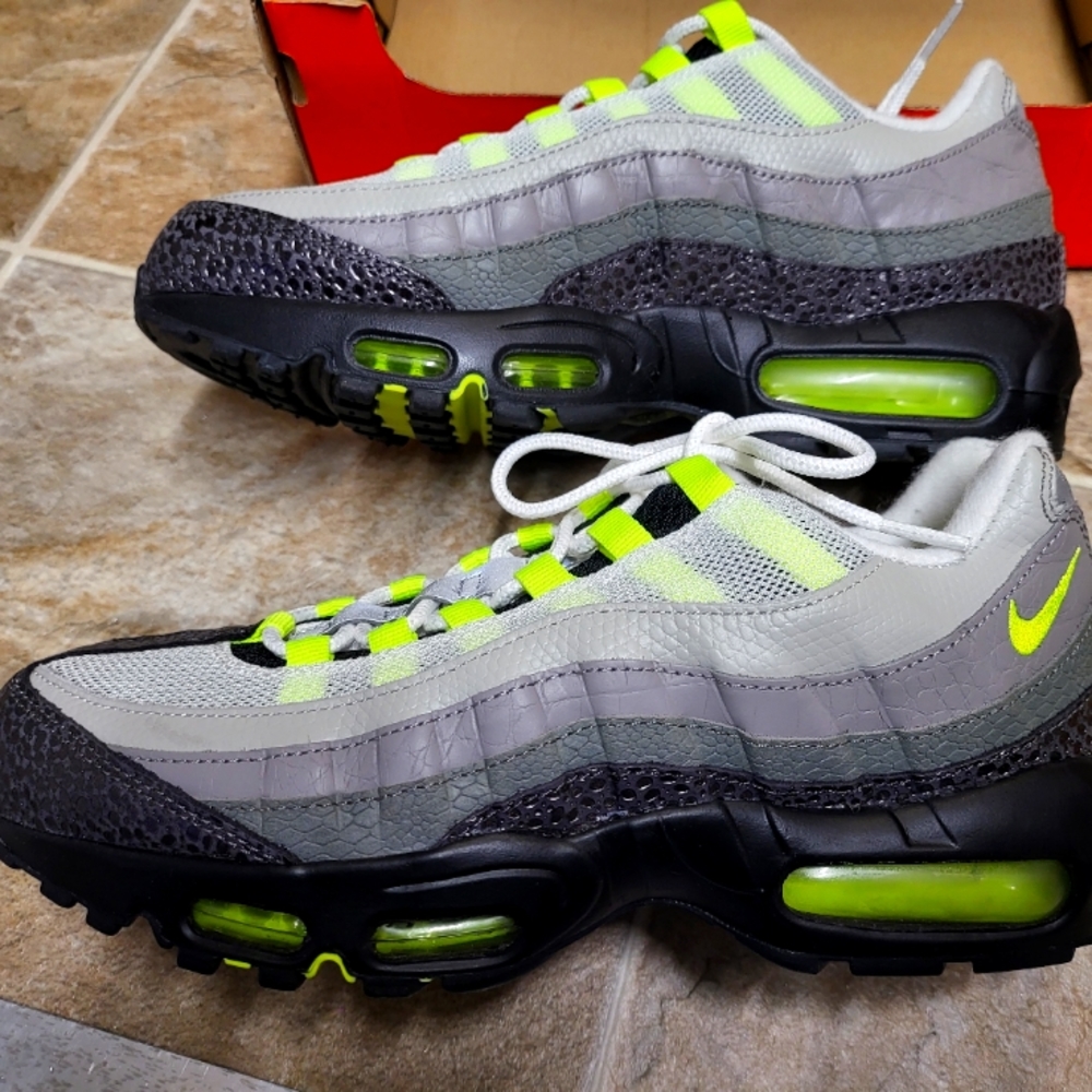 Nike air max